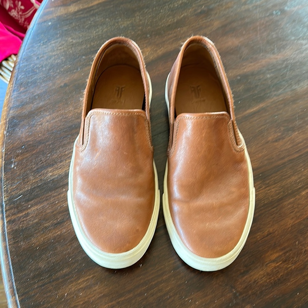 Frye Men’s slip on leather. Size 8.5
